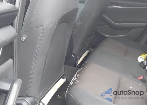 2022 Mazda Mazda3 2.5 S z USA, uszkodzony, nr VIN 3MZBPAAL4NM303402